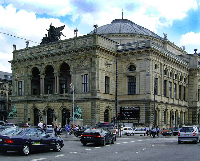 image/det_kgl._teater-13.jpg